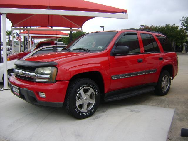 2002 Chevrolet TrailBlazer LS 2WD