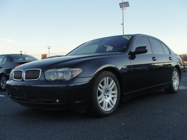 Picture of a 2004 BMW 7 Series