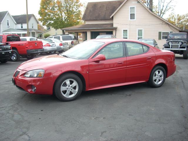 Picture of a 2006 Pontiac Grand Prix