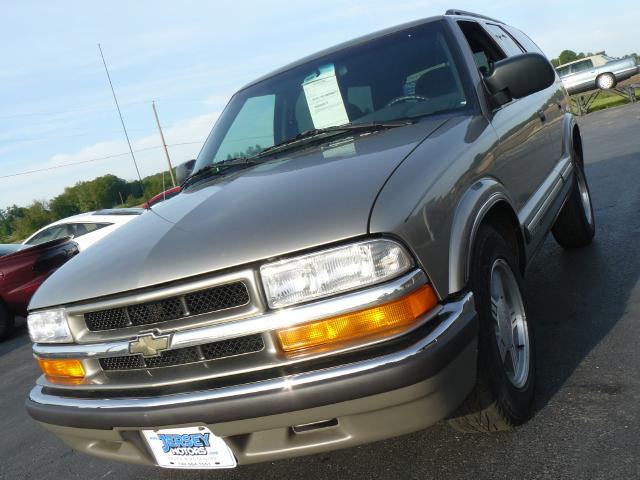 Picture of a 2000 Chevrolet Blazer