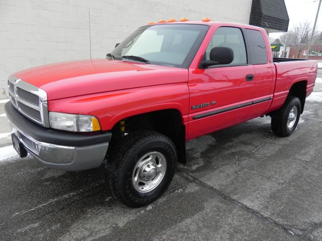 Picture of a 2000 Dodge Ram Pickup 2500