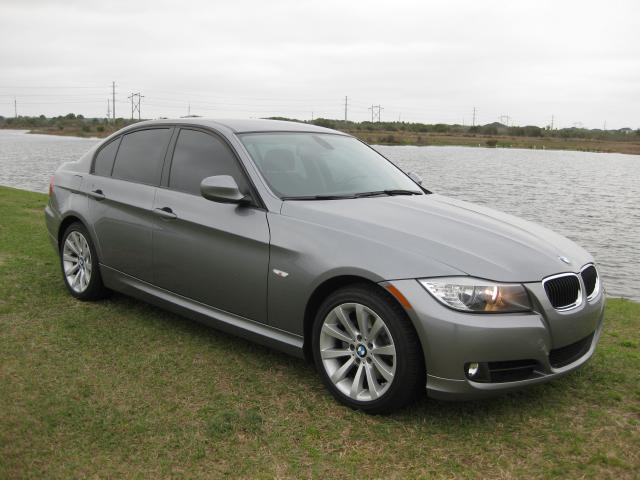 Picture of a 2010 BMW 3-Series