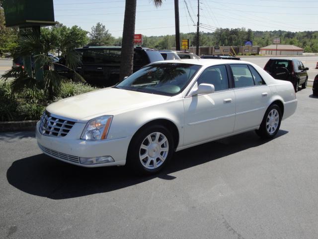 Image 1 of 2008 Cadillac DTS White