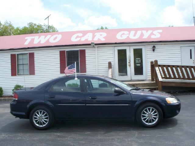 Picture of a 2002 Chrysler Sebring
