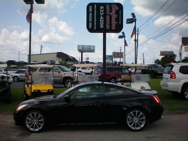 Picture of a 2008 Infiniti G37