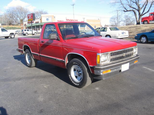 Picture of a 1991 Chevrolet S-10