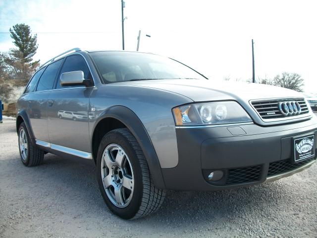 Picture of a 2003 Audi allroad quattro
