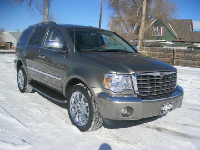 Picture of a 2007 Chrysler Aspen