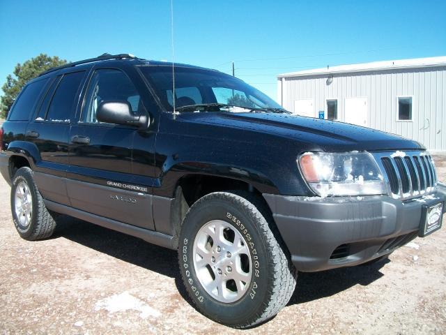 Picture of a 2002 Jeep Grand Cherokee