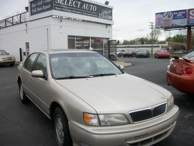 Picture of a 1999 Infiniti I30