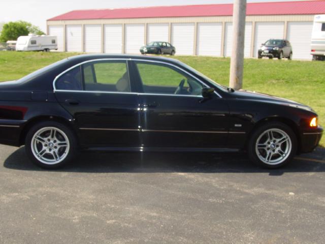2003 BMW 5 Series 540i