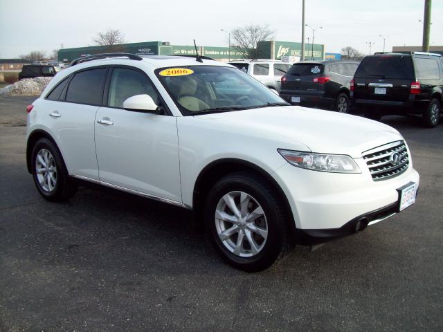 Picture of a 2006 Infiniti FX35