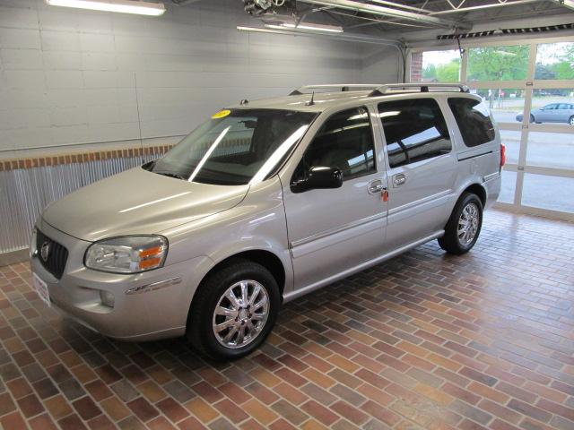 Picture of a 2005 Buick Terraza