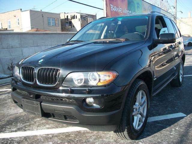 Picture of a 2005 BMW X5