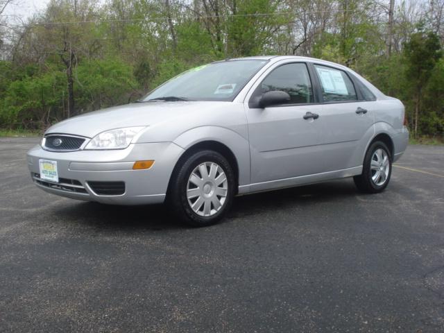 Image 1 of 2007 Ford Focus Silver