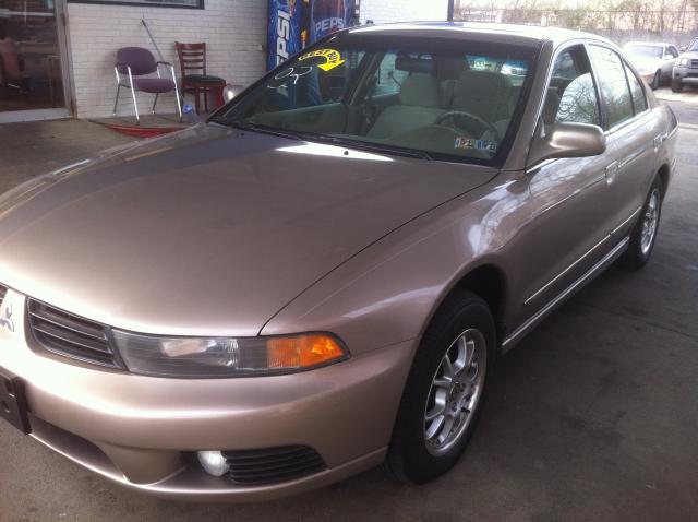 Picture of a 2002 Mitsubishi Galant