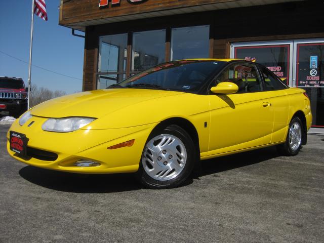 Picture of a 2001 Saturn S-Series