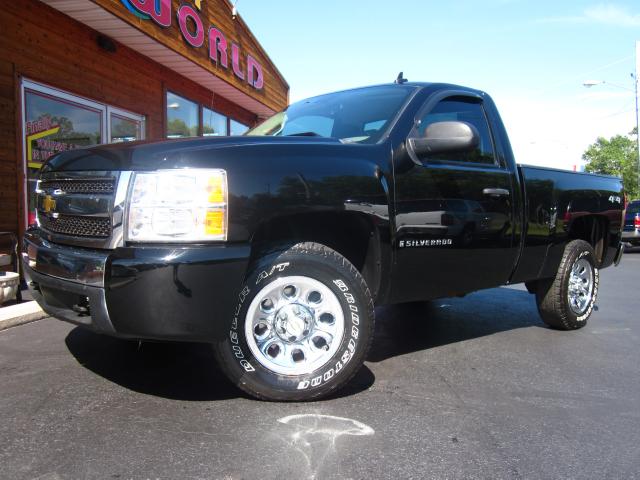 Picture of a 2008 Chevrolet Silverado 1500