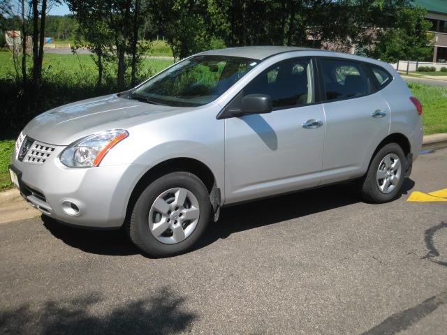 2010 Nissan Rogue Nissan Rogue 2010 Silver. 2010 Nissan Rogue