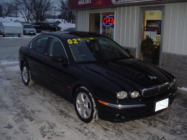 Picture of a 2002 Jaguar X-Type