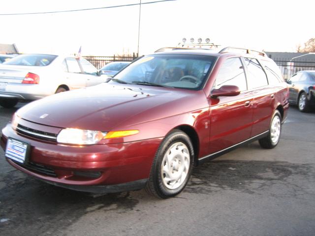 Picture of a 2001 Saturn L-Series