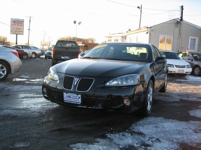 Picture of a 2006 Pontiac Grand Prix