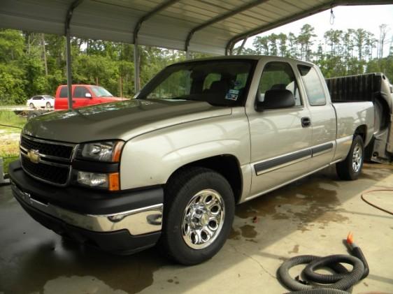 Picture of a 2007 Chevrolet Silverado 1500 Classic