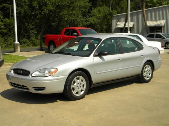 Picture of a 2007 Ford Taurus