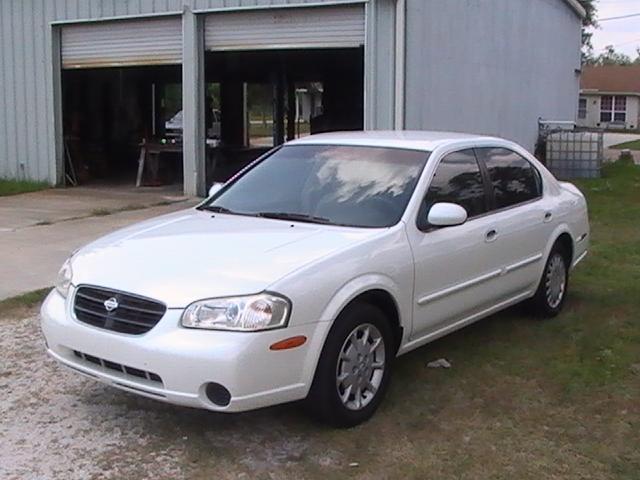 Nissan Maxima 2000 Model. 2000 Nissan Maxima