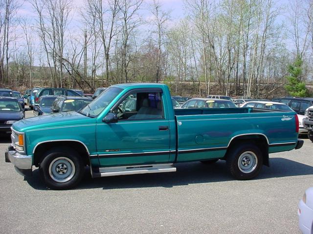 Picture of a 1995 Chevrolet C/K 1500 Series
