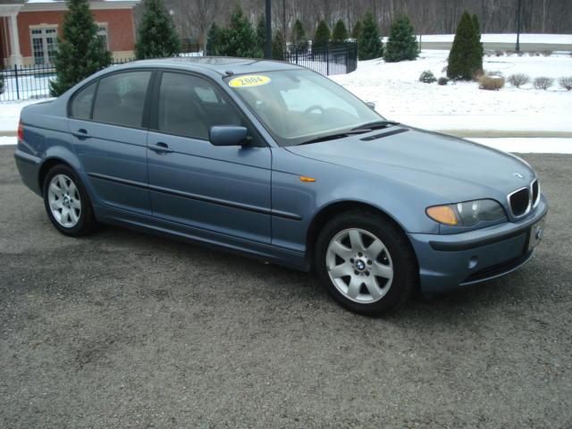 Picture of a 2004 BMW 3 Series