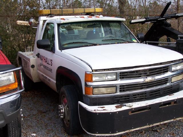 Picture of a 2001 Chevrolet Silverado 3500