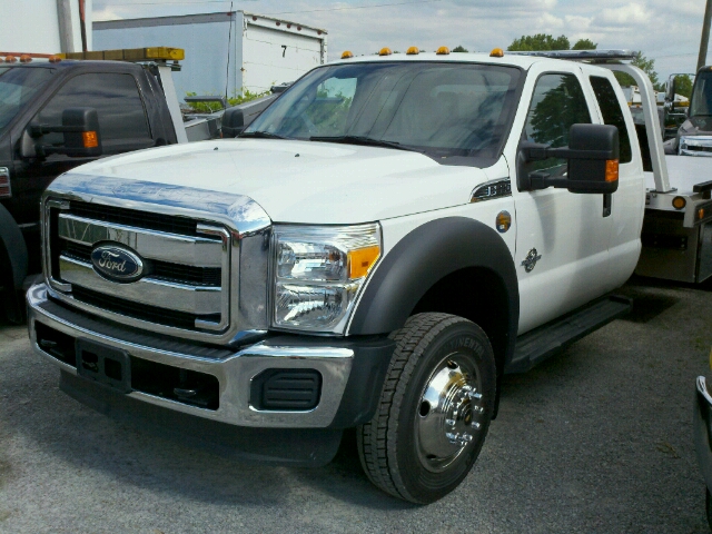 Image 1 of 2011 Ford F-550 White