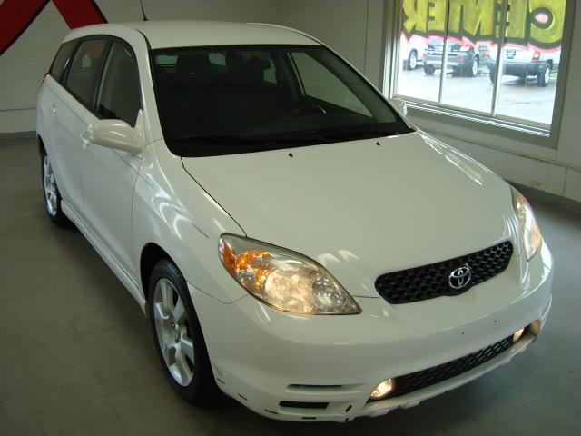 Picture of a 2003 Toyota Matrix