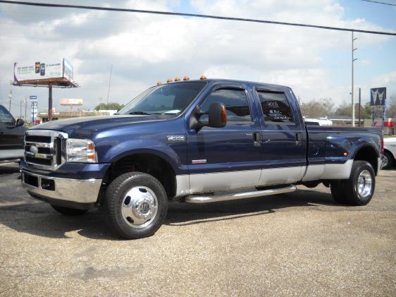 Picture of a 2005 Ford F-350 Super Duty