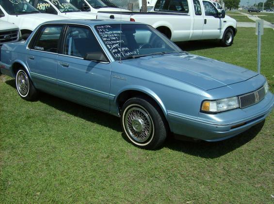 Oldsmobile Cutlass Ciera 1993. 1993 Oldsmobile Cutlass Ciera