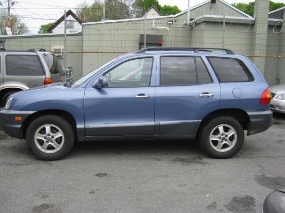 Picture of a 2002 Hyundai Santa Fe