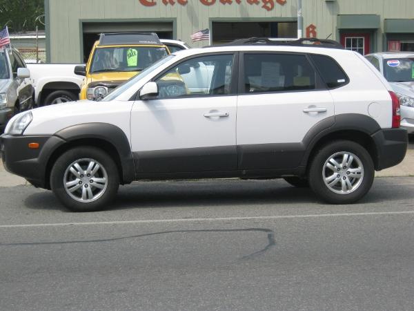 Picture of a 2006 Hyundai Tucson