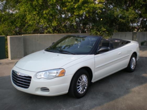 Picture of a 2008 Chrysler Sebring