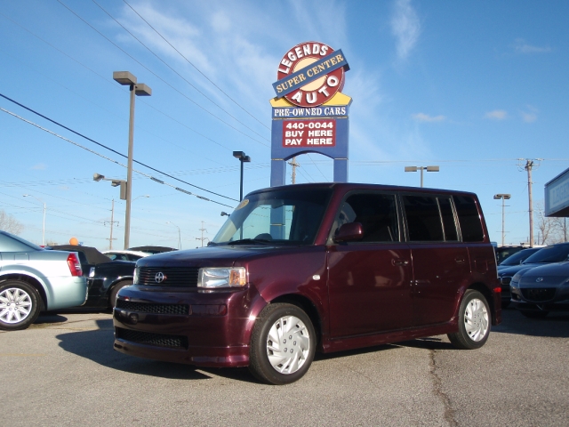 2005 Scion xB Wagon