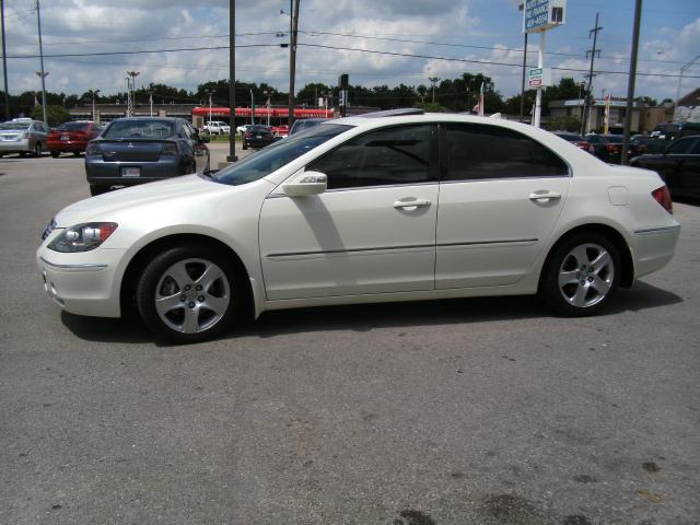 2005 Acura RL 3.5RL with Navigation System
