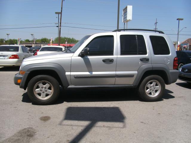 Picture of a 2005 Jeep Liberty