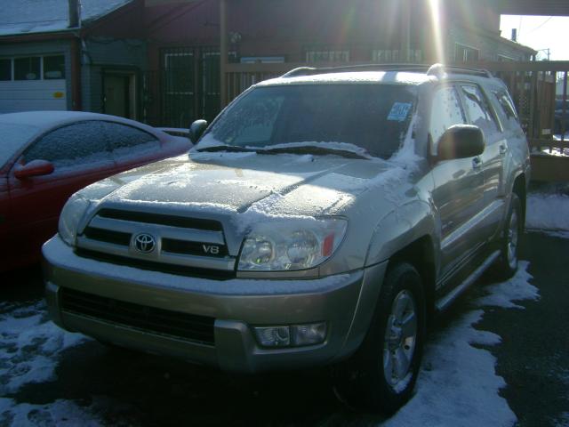 Picture of a 2004 Toyota 4Runner