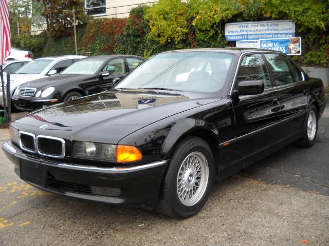 2001 Bmw 740il car phone #3