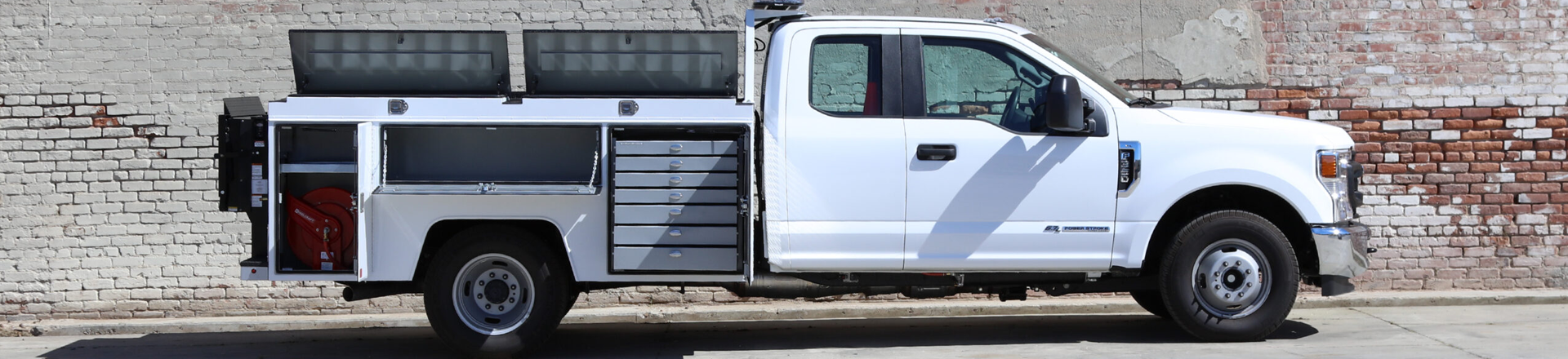 Drive Your Business To The Next Level With Our Commercial Vehicles!