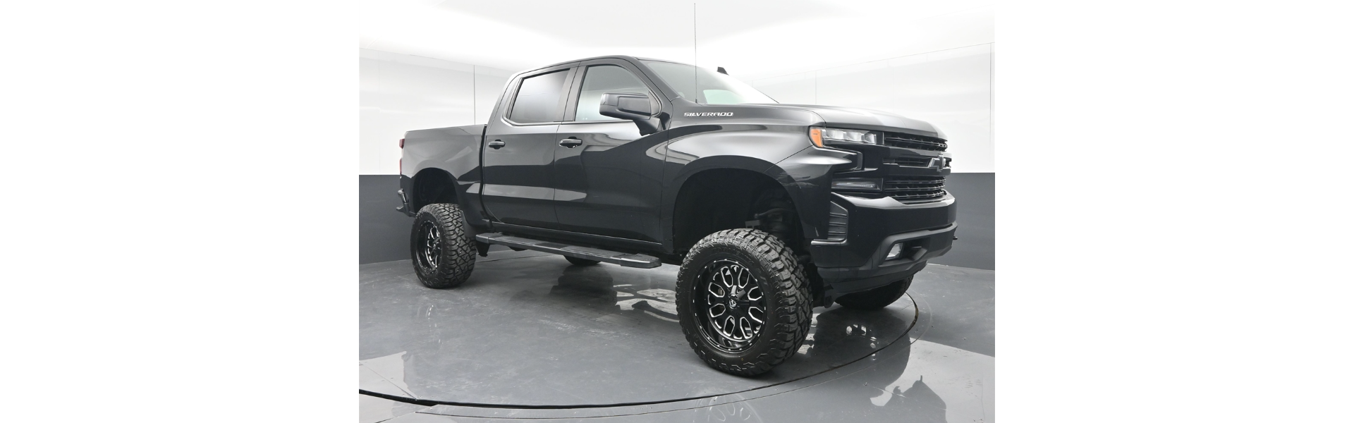 2021 Chevrolet Silverado 1500 RST Crew Cab 4WD