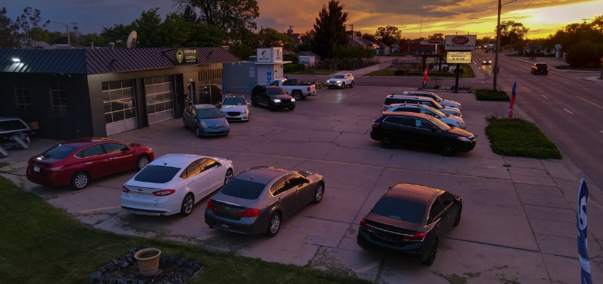 Find Your Next Car at CarHub, Tailored to Your Needs & Budget.