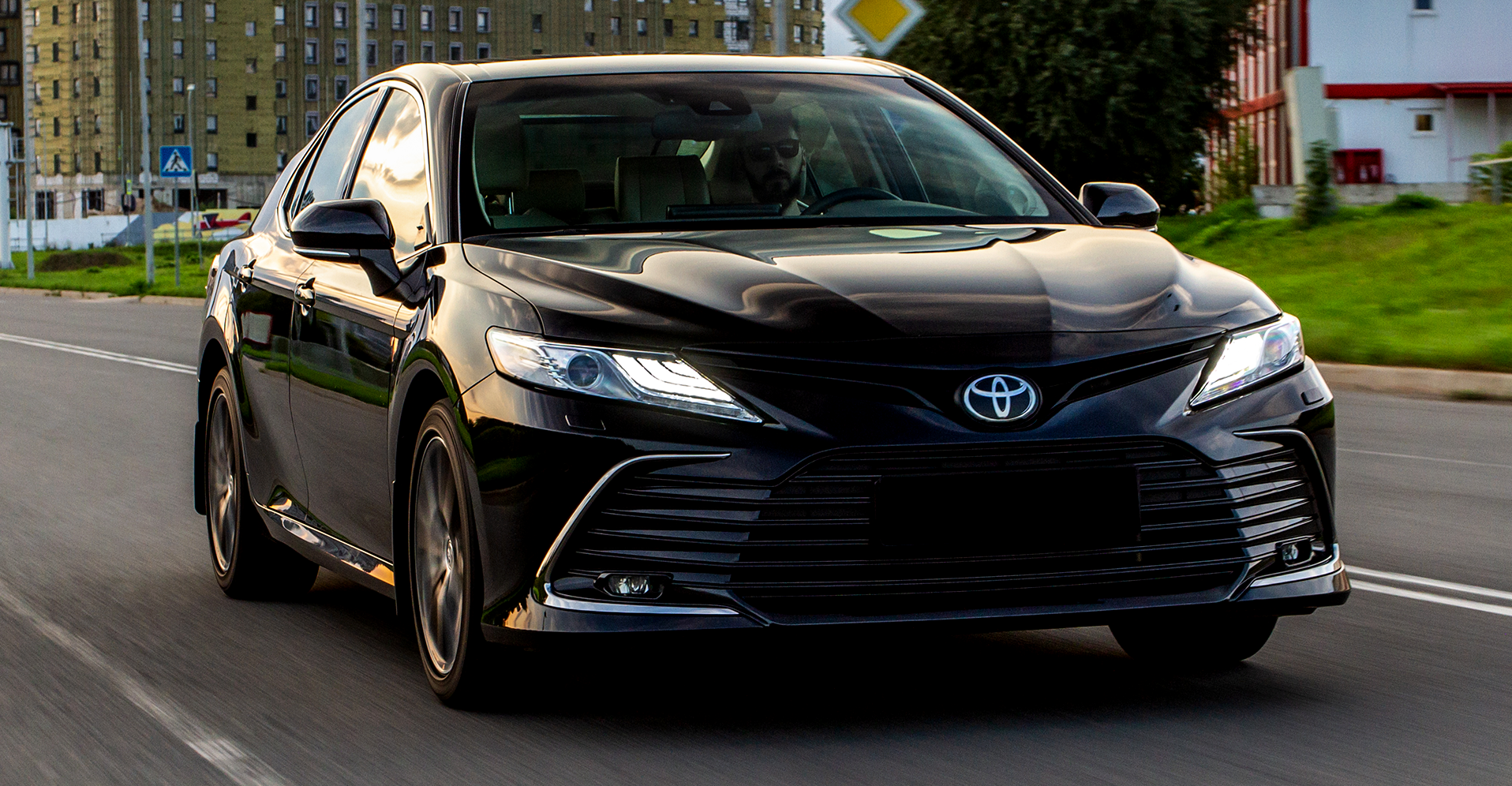 BUILD YOUR CREDIT WITH US! BUY HERE PAY HERE EVERYONE IS APPROVED!